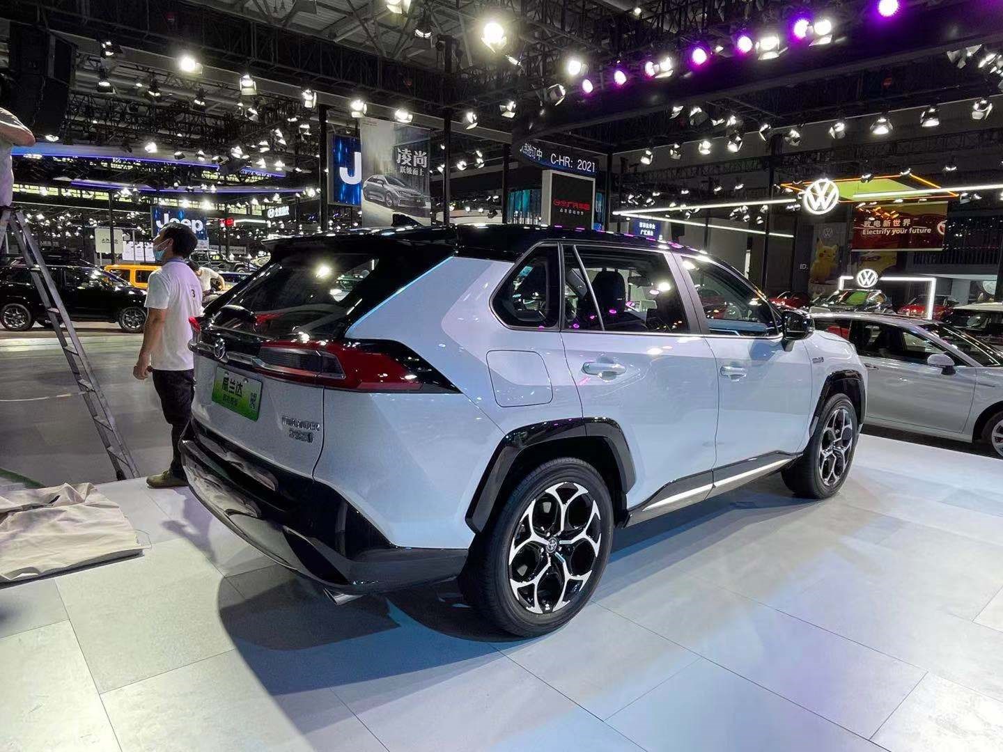 2021重庆车展探馆 | 威兰达高性能版现身车展_买车网