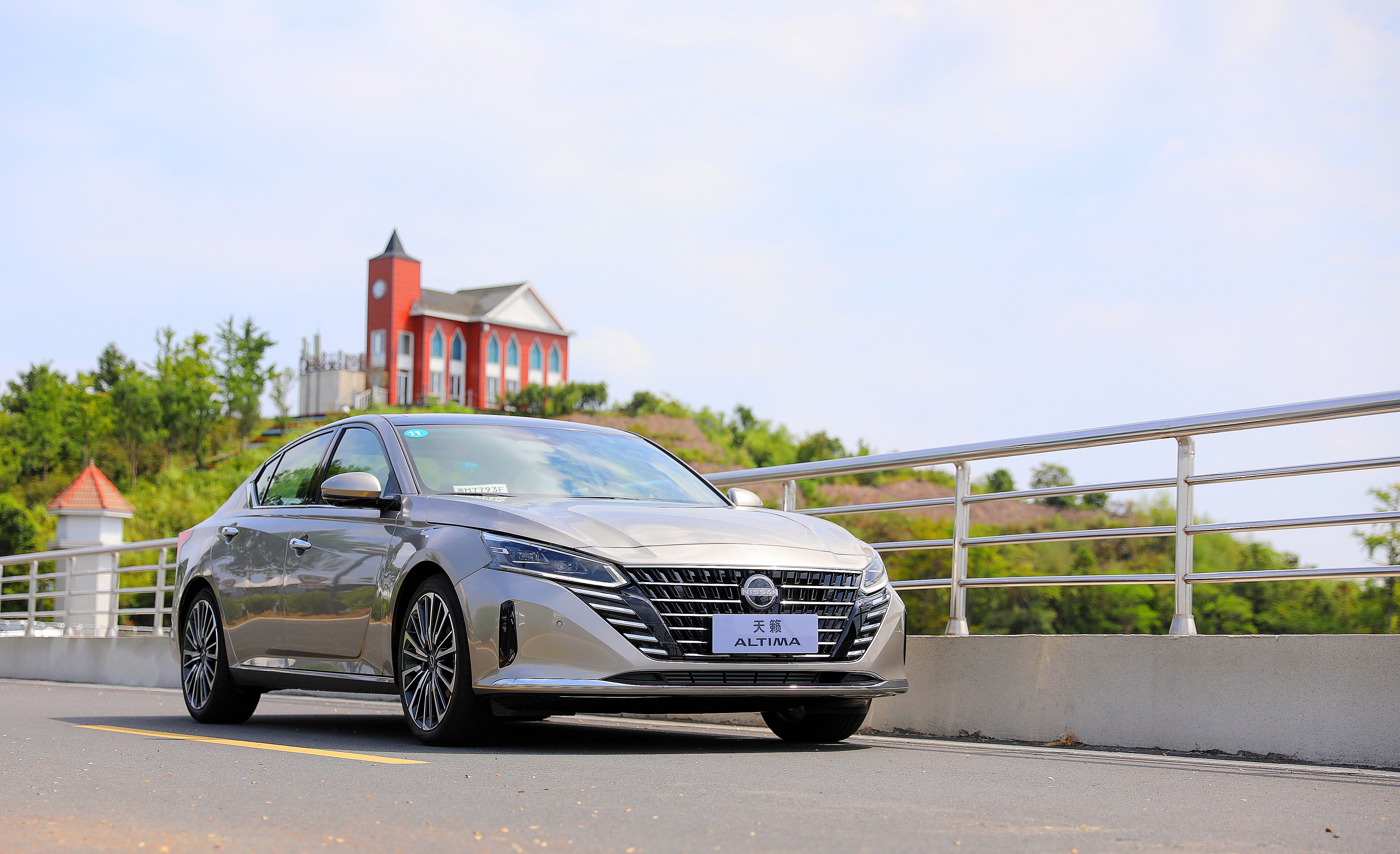 试驾"准八代"天籁:去油的很彻底,你怎能不爱?_买车网