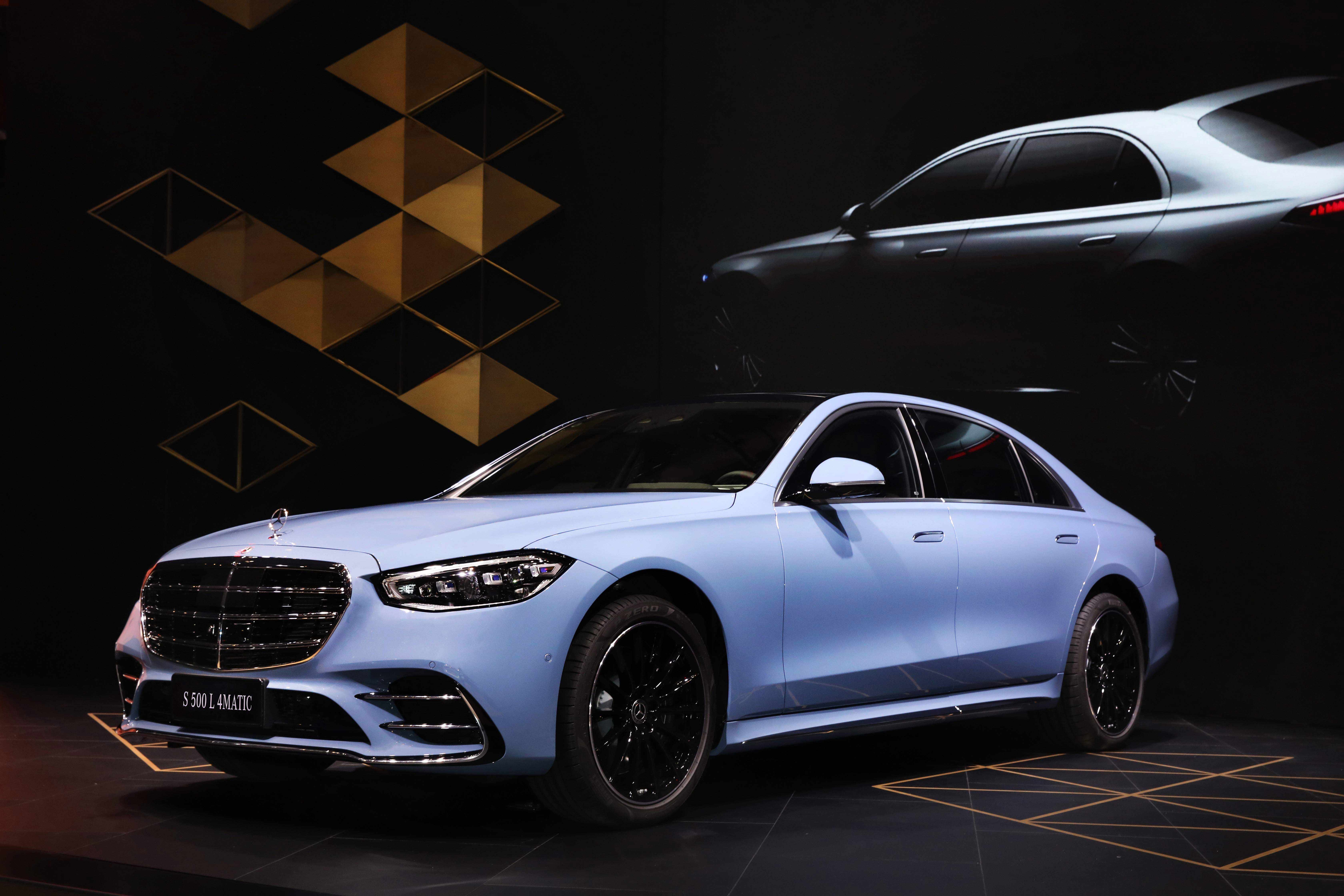 2022粤港澳车展 | 带来专属定制方案,梅赛德斯-奔驰s 500 l 4matic中