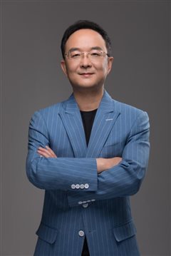 吉利控股集团CEO-安聪慧